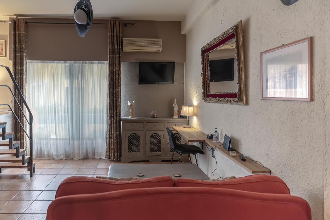 شقة The Heart Of Plaka أثينا المظهر الخارجي الصورة